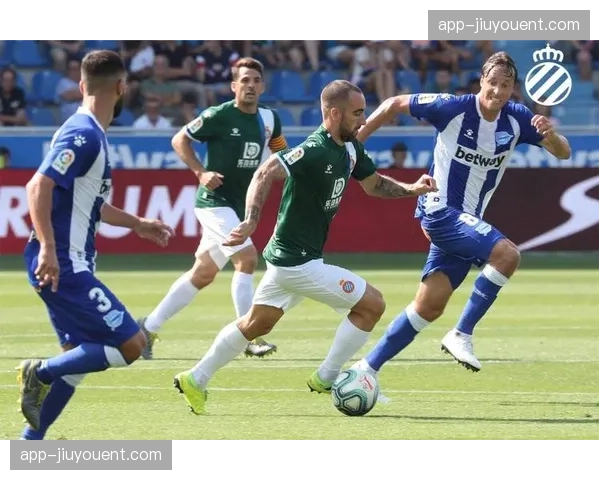 阿拉维斯上演惊天逆转，与塞尔塔交锋史多戏剧性场面